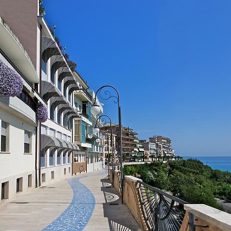 Hotel Ideale Ortona Eksteriør billede